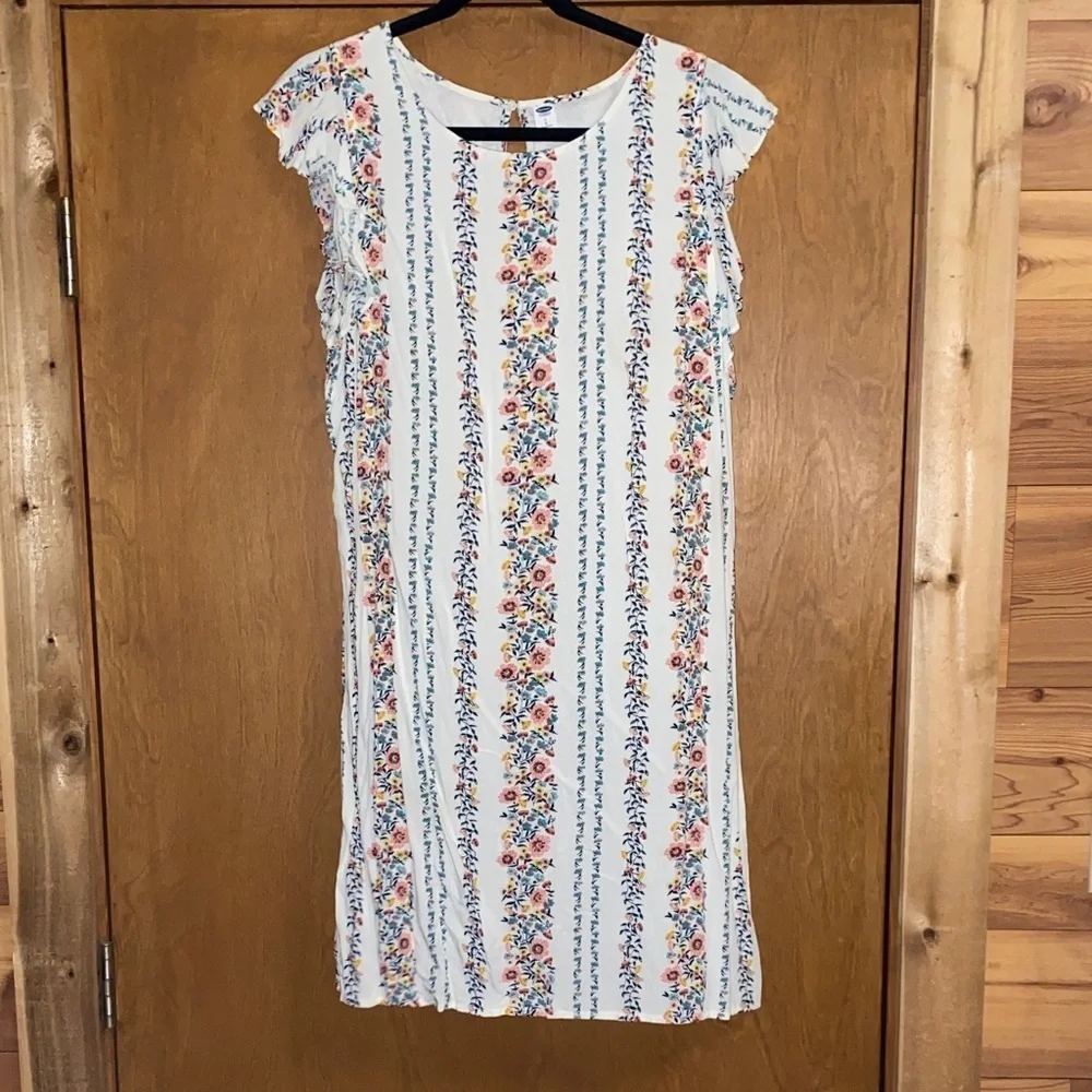 Old Navy | Dresses | Old Navy Floral Flowy Dress | Poshmark